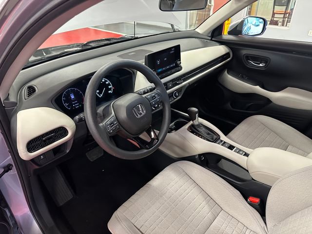 Used 2023 Honda HR-V LX image 11