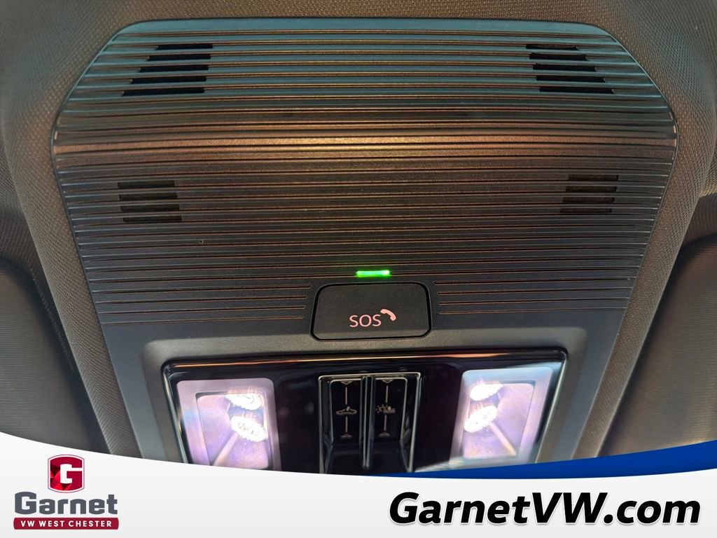 New 2026 Volkswagen Tiguan SE R-Line image 33