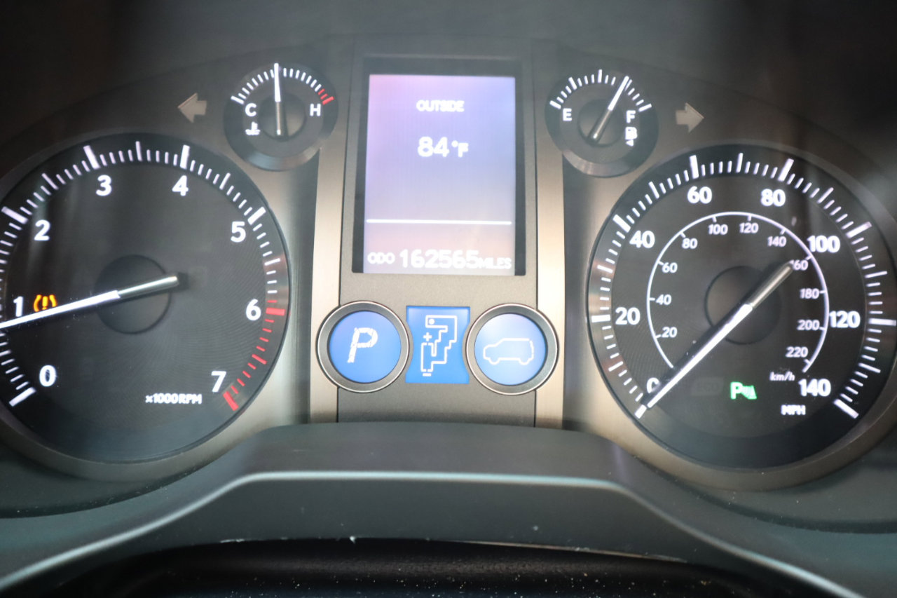 Used 2012 Lexus GX 460 image 9