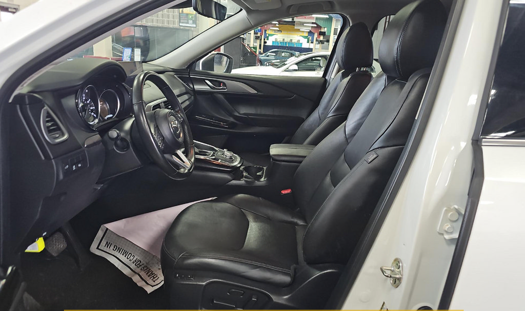 Used 2023 MAZDA CX-9 Touring Plus AWD/4WD image 13