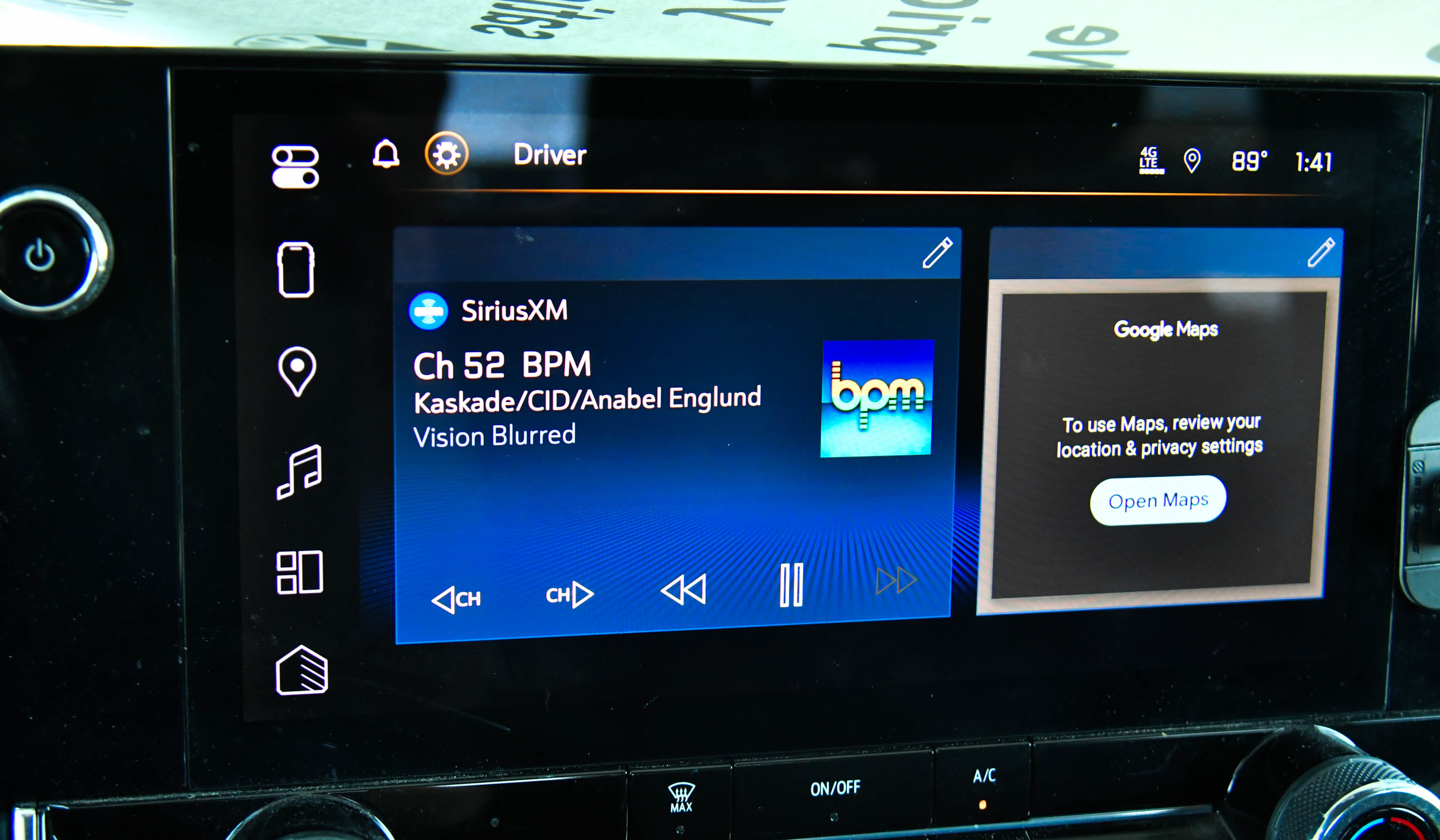 Used 2023 Chevrolet Colorado W/T image 22