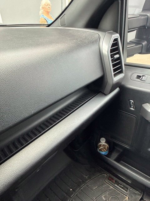 Used 2017 Ford F150 XLT w/ Equipment Group 302A Luxury AWD/4WD image 35