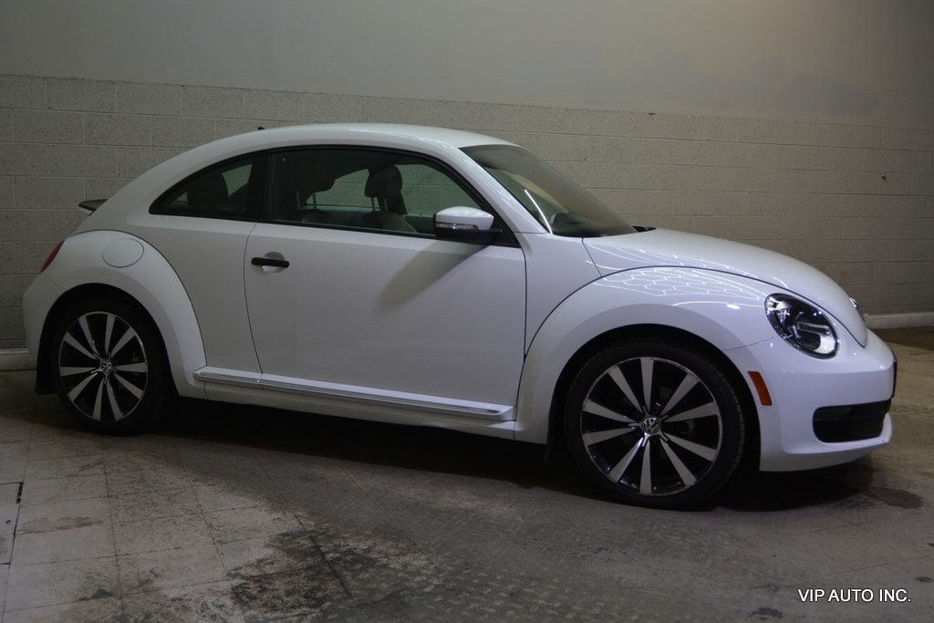 Used 2015 Volkswagen Beetle 1.8T Classic FWD image 25