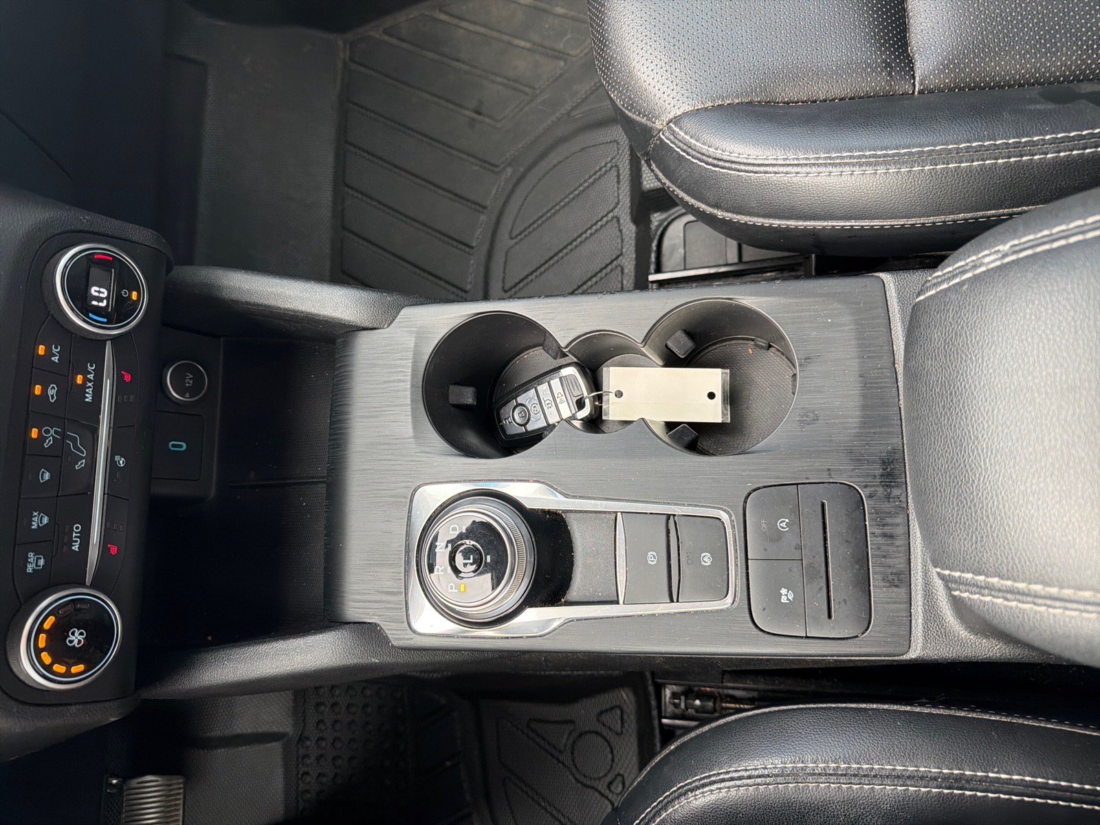Used 2020 Ford Escape SEL FWD image 14