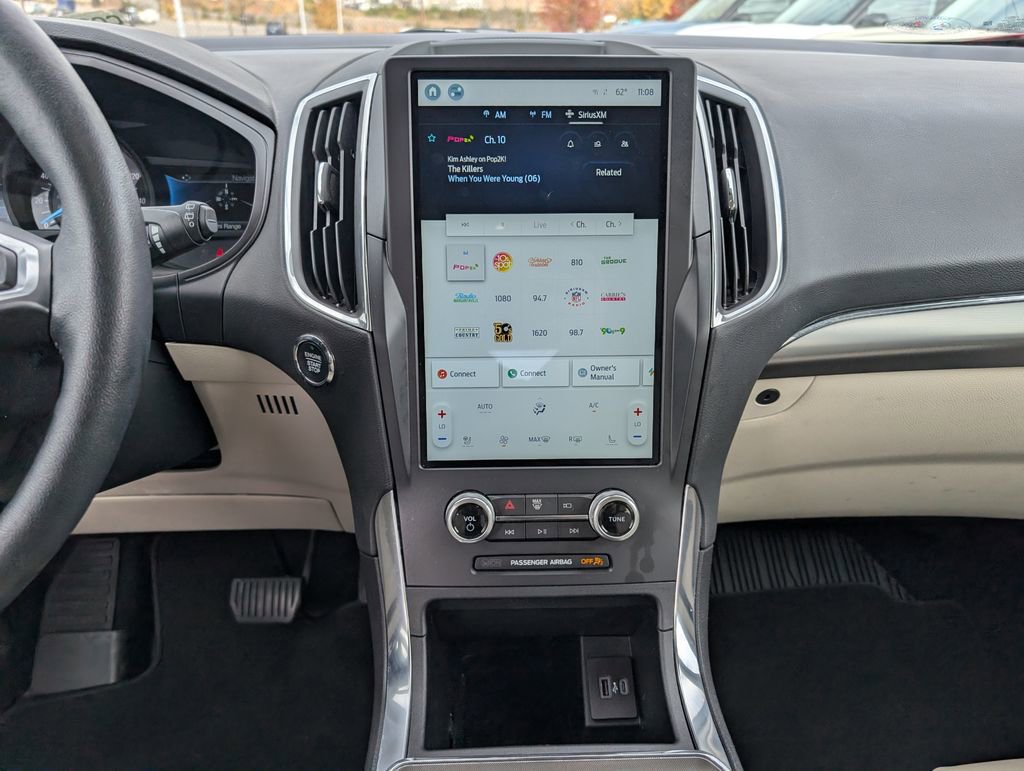 Used 2022 Ford Edge Titanium w/ Class II Trailer Tow Package image 21