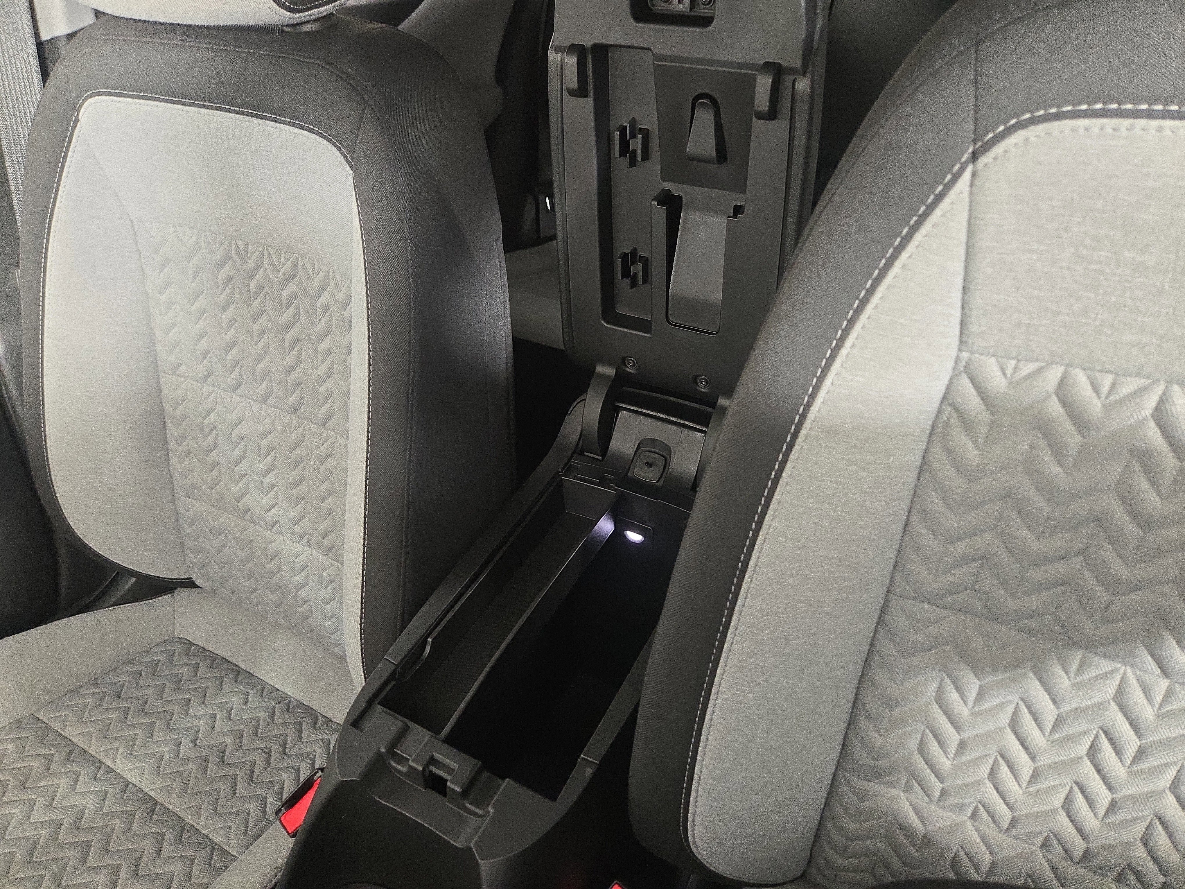 Certified 2022 Chevrolet Equinox LT image 28