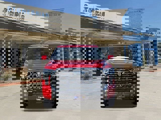 Used 2025 Toyota Tundra Platinum image 9