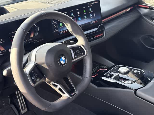 Used 2026 BMW 530i RWD image 2