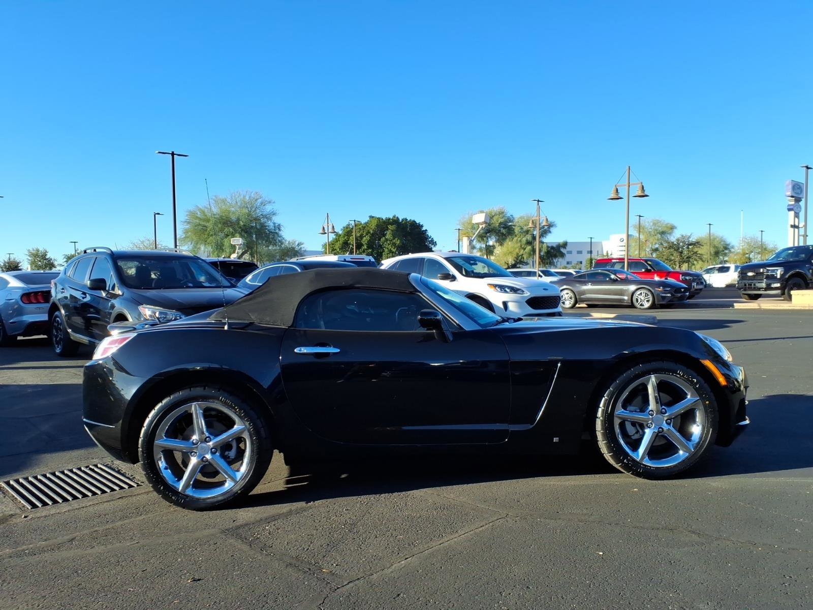 Used 2008 Saturn Sky w/ Premium Trim Package image 7