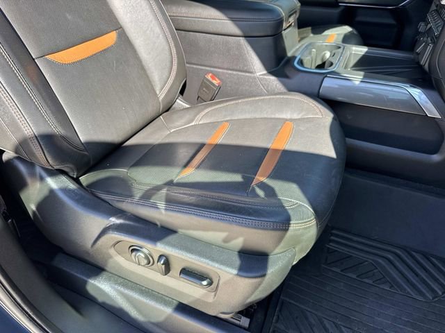 Used 2020 GMC Sierra 1500 AT4 w/ AT4 Premium Package image 13