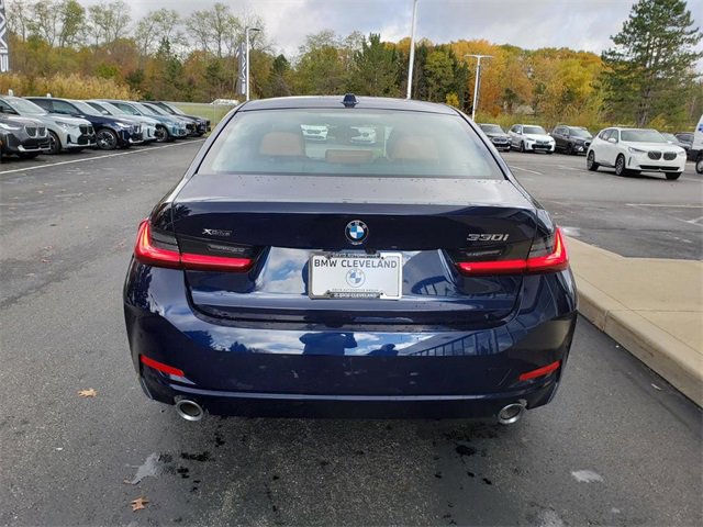 New 2026 BMW 330i xDrive Sedan w/ Premium Package image 6