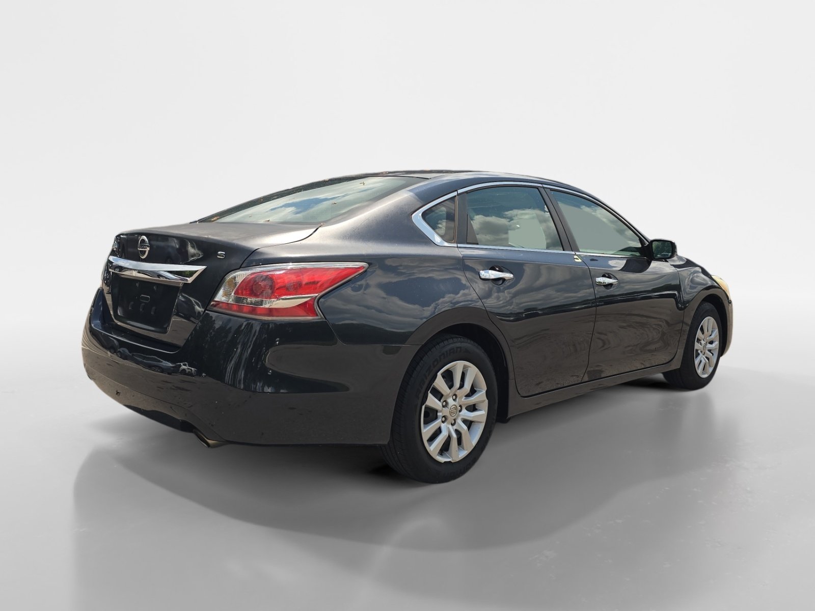 Used 2014 Nissan Altima 2.5 S FWD image 4