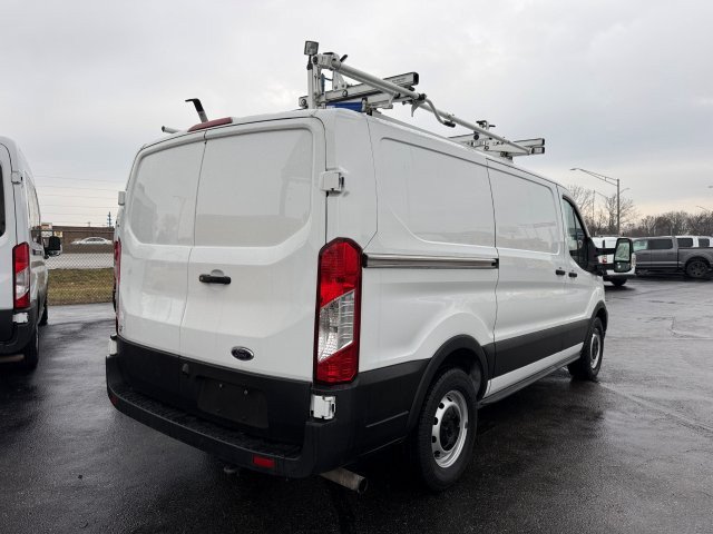 Used 2022 Ford Transit 150 Low Roof RWD image 8