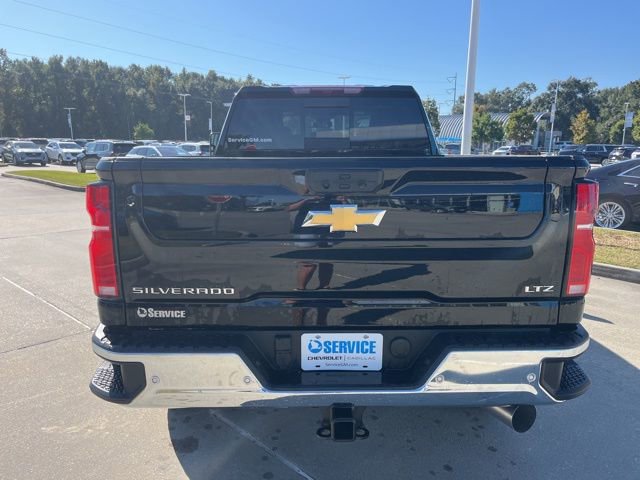 New 2026 Chevrolet Silverado 2500 LTZ w/ LTZ Plus Package AWD/4WD image 6