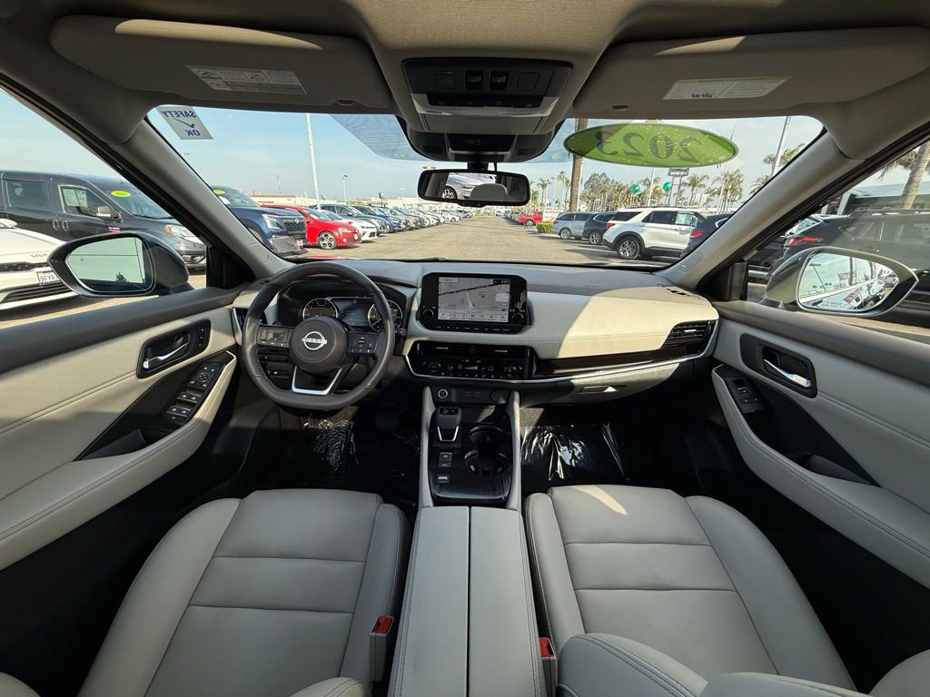 Used 2023 Nissan Rogue SL w/ SL Premium Package image 15