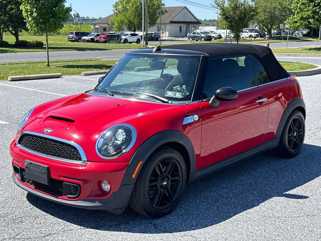 Used 2014 MINI Cooper S FWD image 10