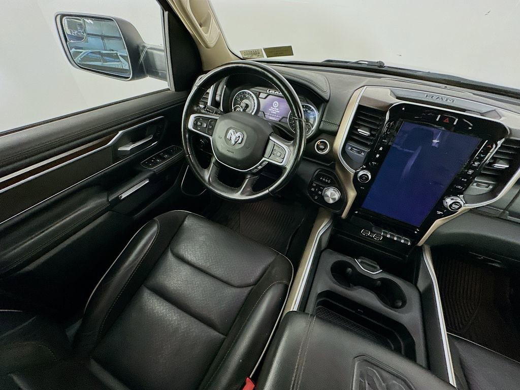 Used 2021 RAM 1500 Laramie AWD/4WD image 9
