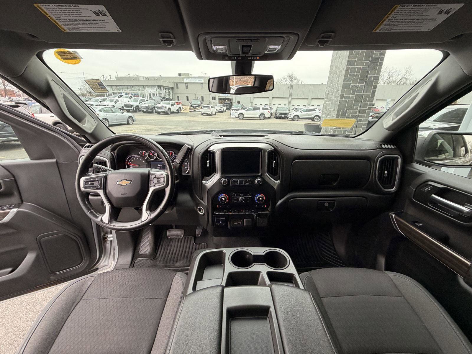 Used 2019 Chevrolet Silverado 1500 LT w/ All-Star Edition AWD/4WD image 28