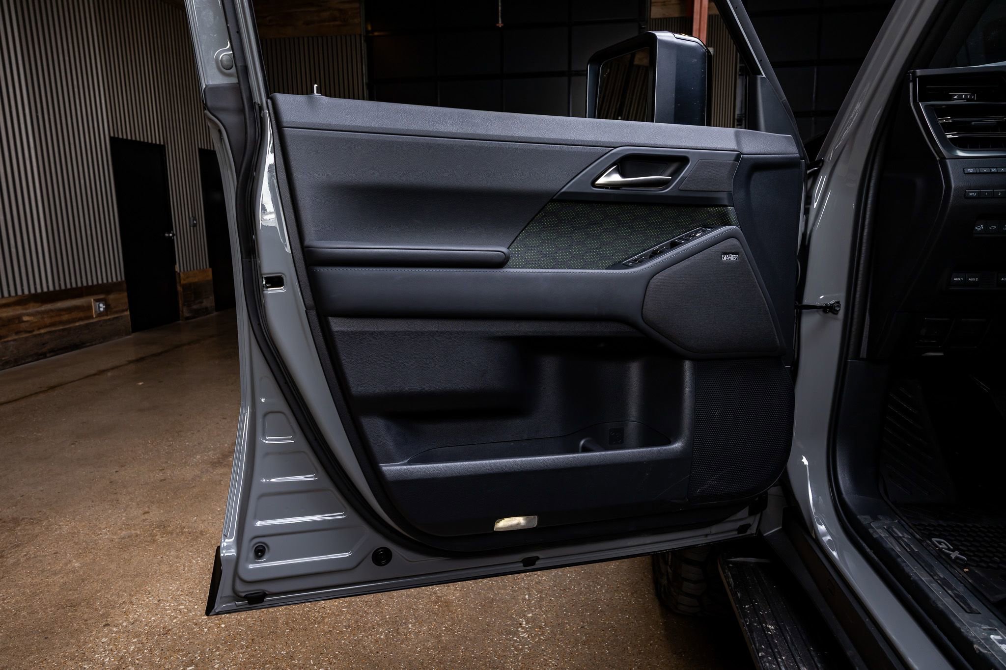 Used 2025 Lexus GX 550 550 Overtrail+ image 36