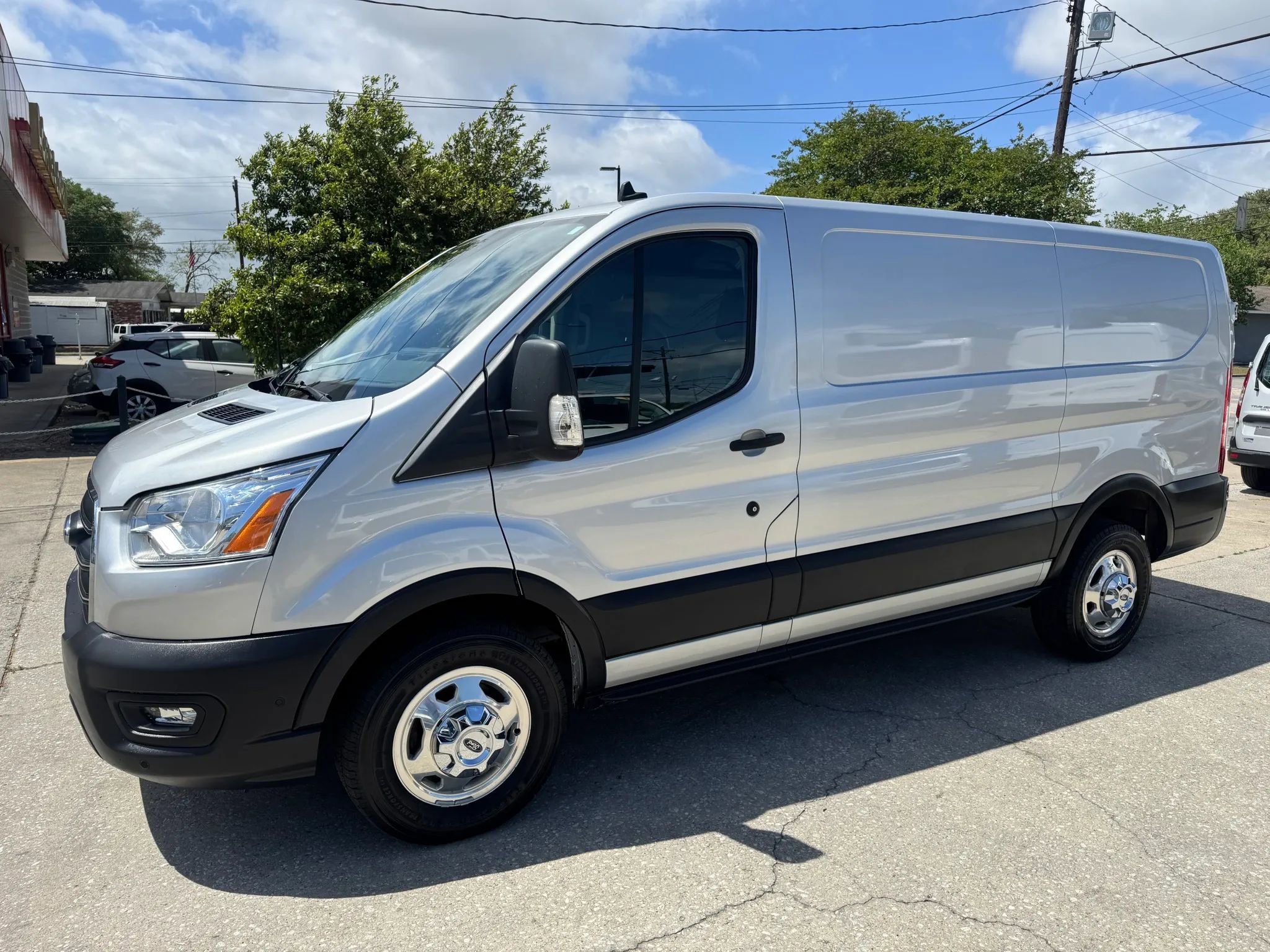 Used 2020 Ford Transit 250 Low Roof AWD image 7