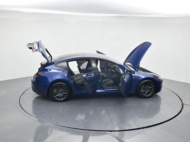 Used 2025 Tesla Model 3 Long Range AWD/4WD image 44