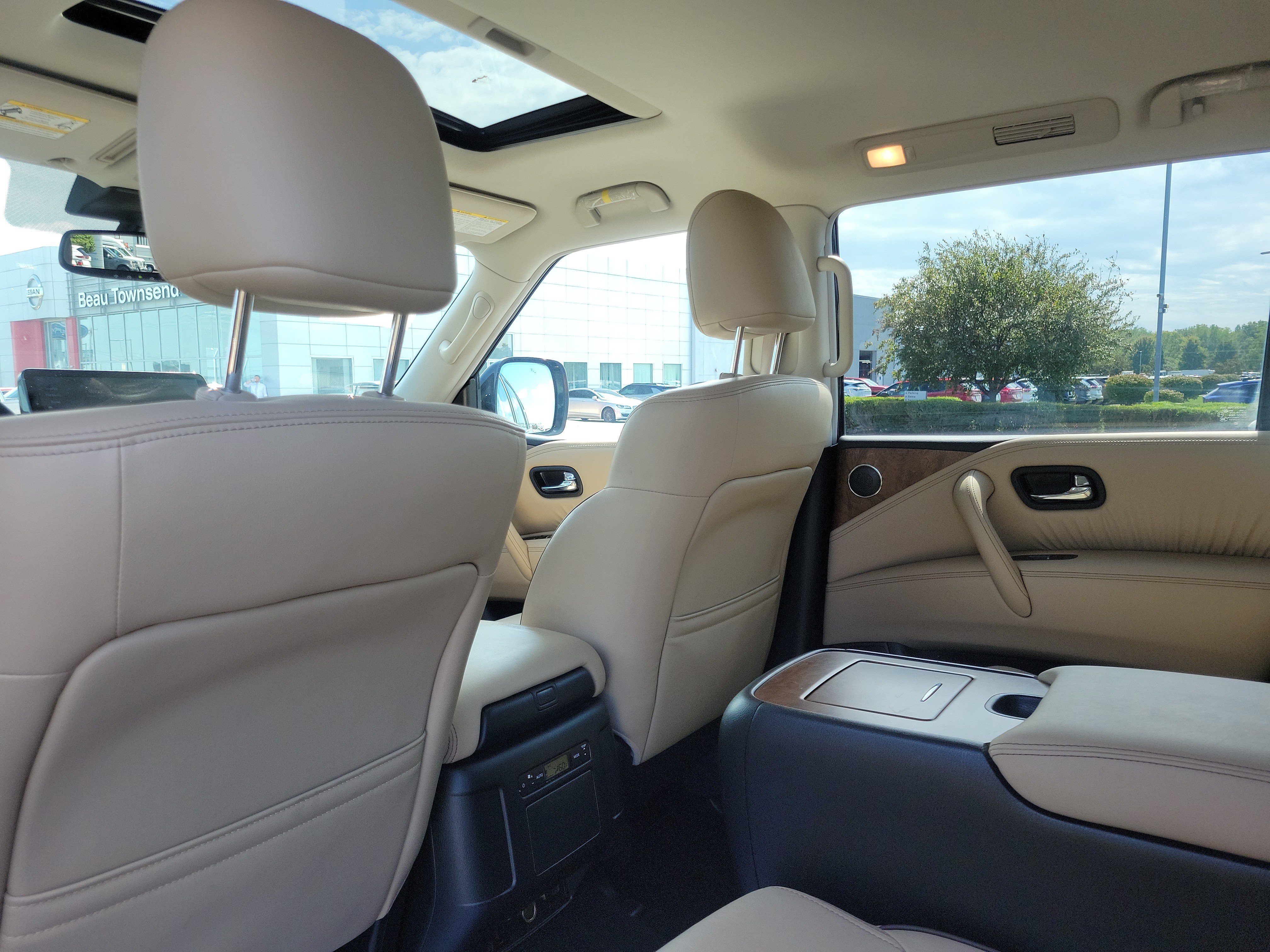 Certified 2023 Nissan Armada SL w/ Captain's Chairs Package AWD/4WD image 14