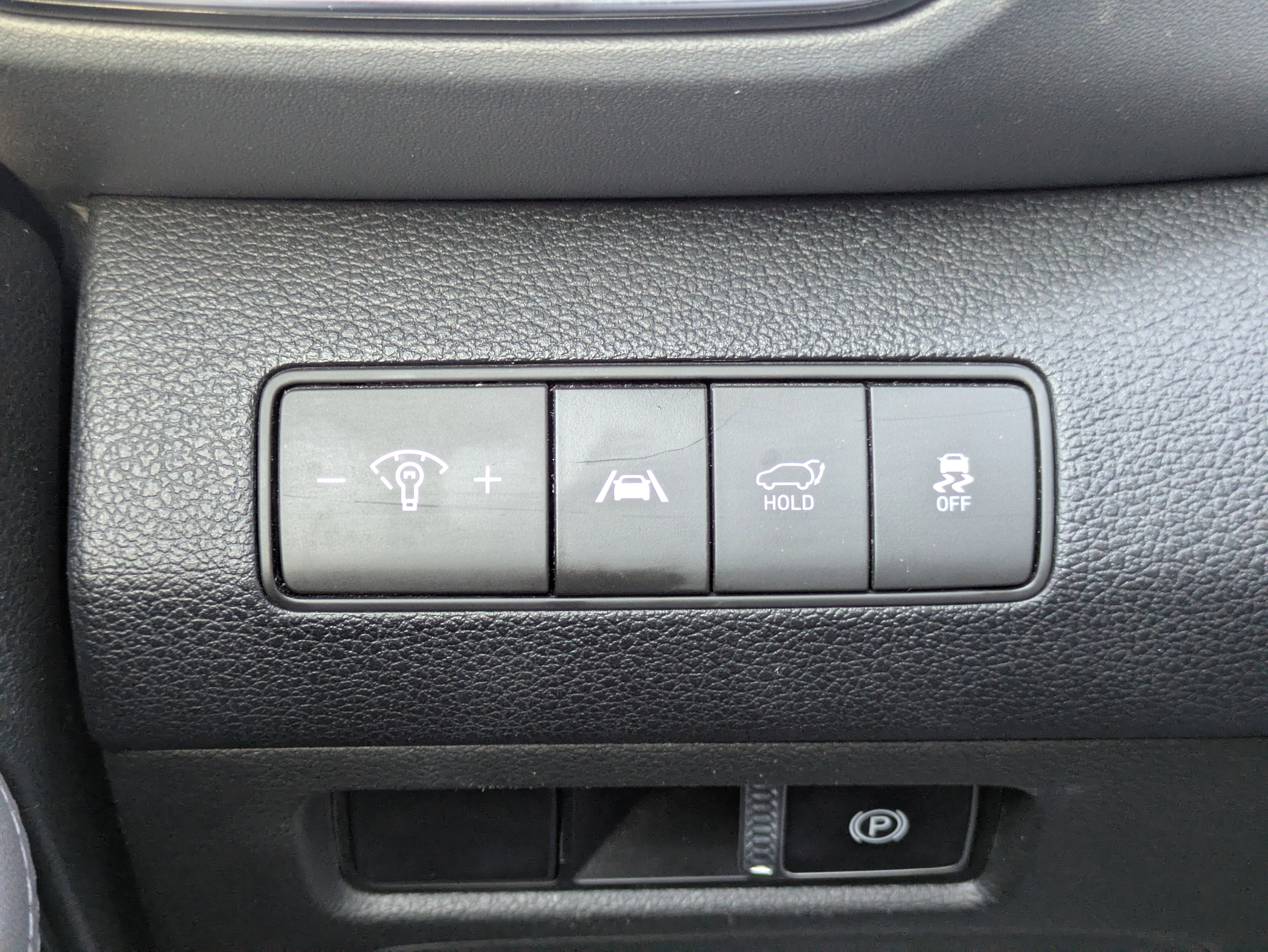 Used 2023 Hyundai Santa Fe SEL image 15