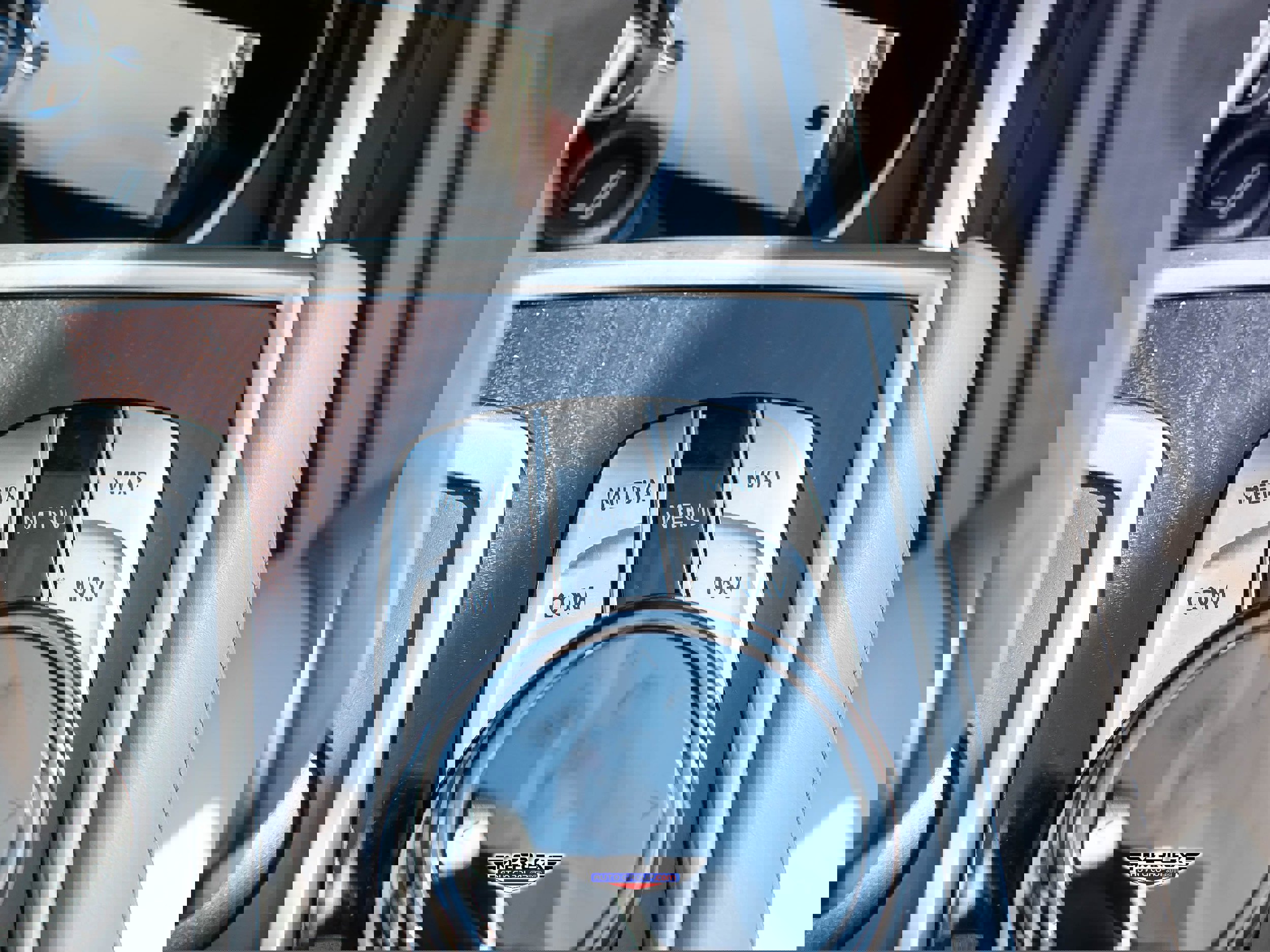 Used 2017 BMW 750i RWD image 40