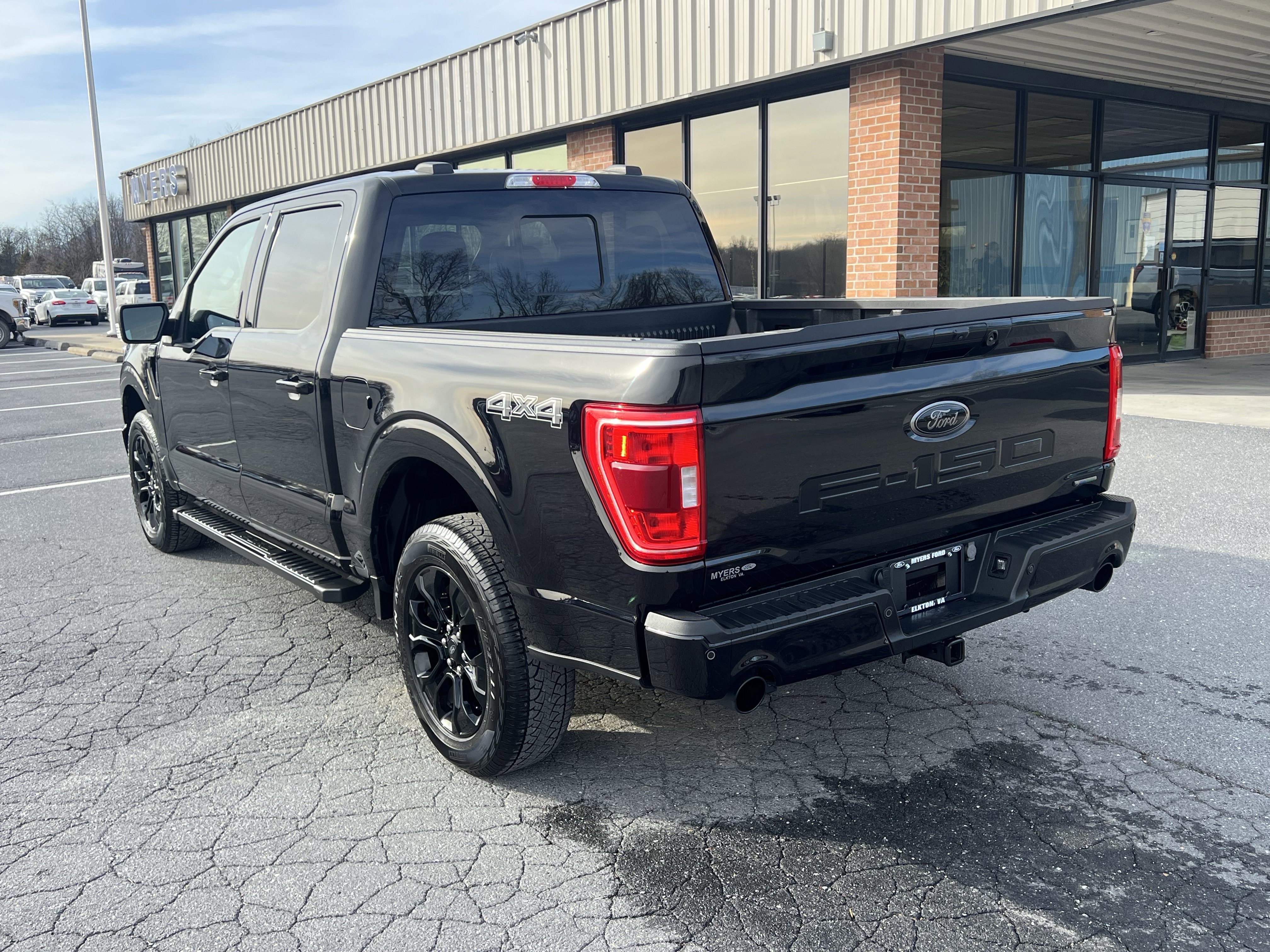 Used 2023 Ford F150 XLT w/ Equipment Group 302A High AWD/4WD image 8