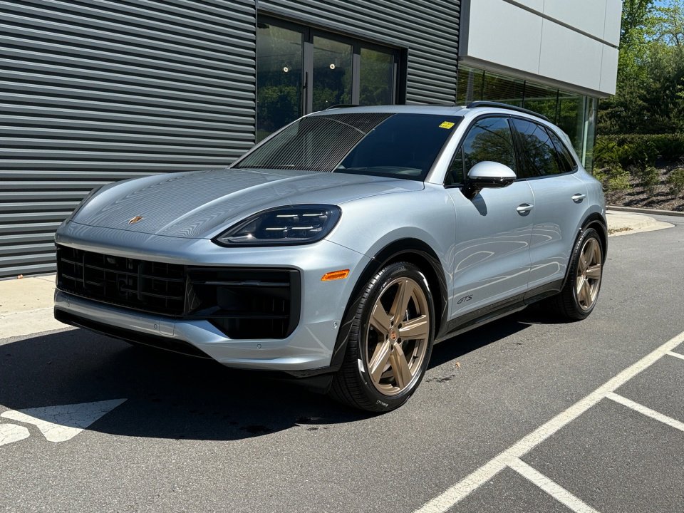 New 2026 Porsche Cayenne GTS