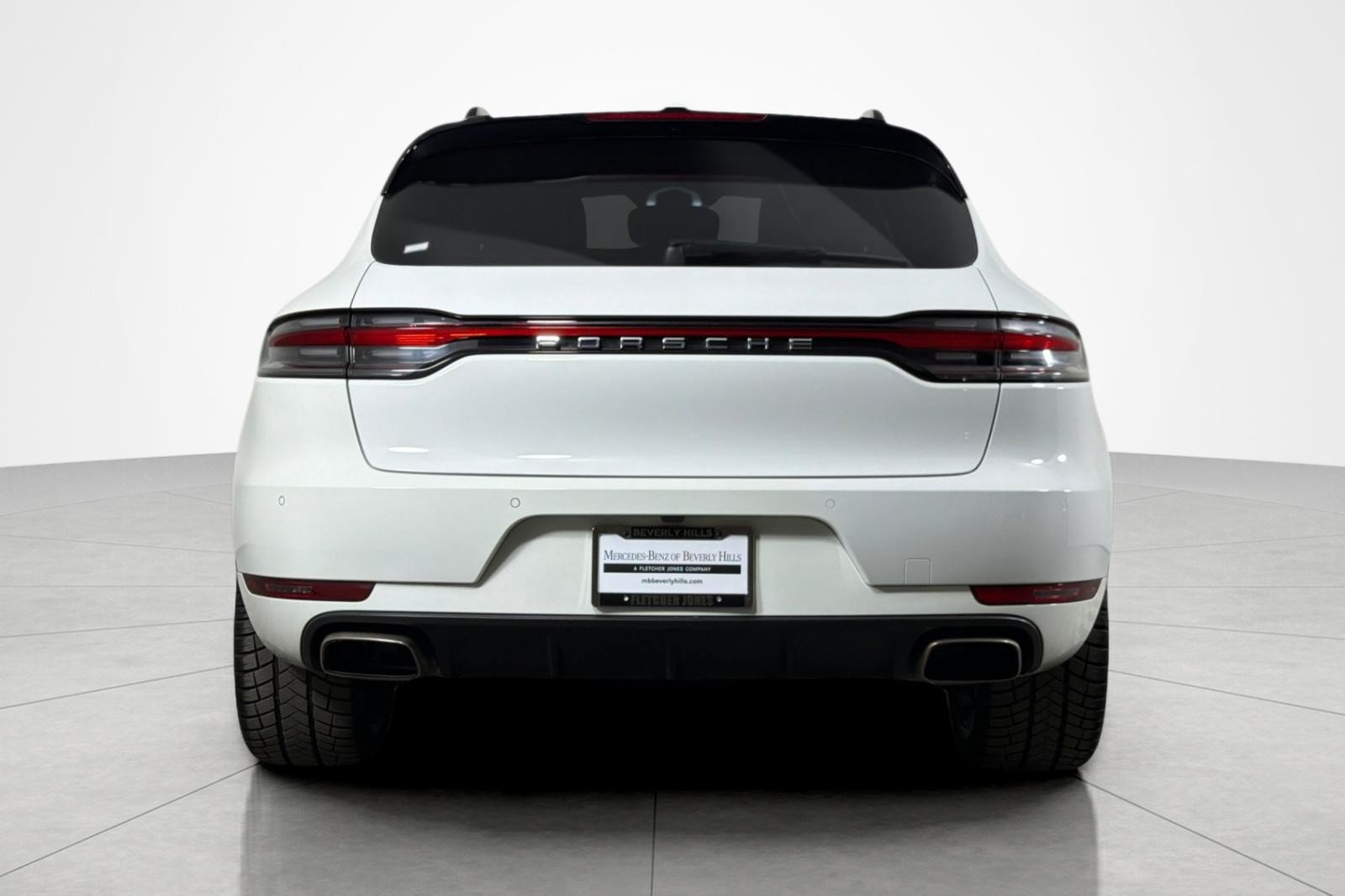 Used 2020 Porsche Macan AWD/4WD image 4