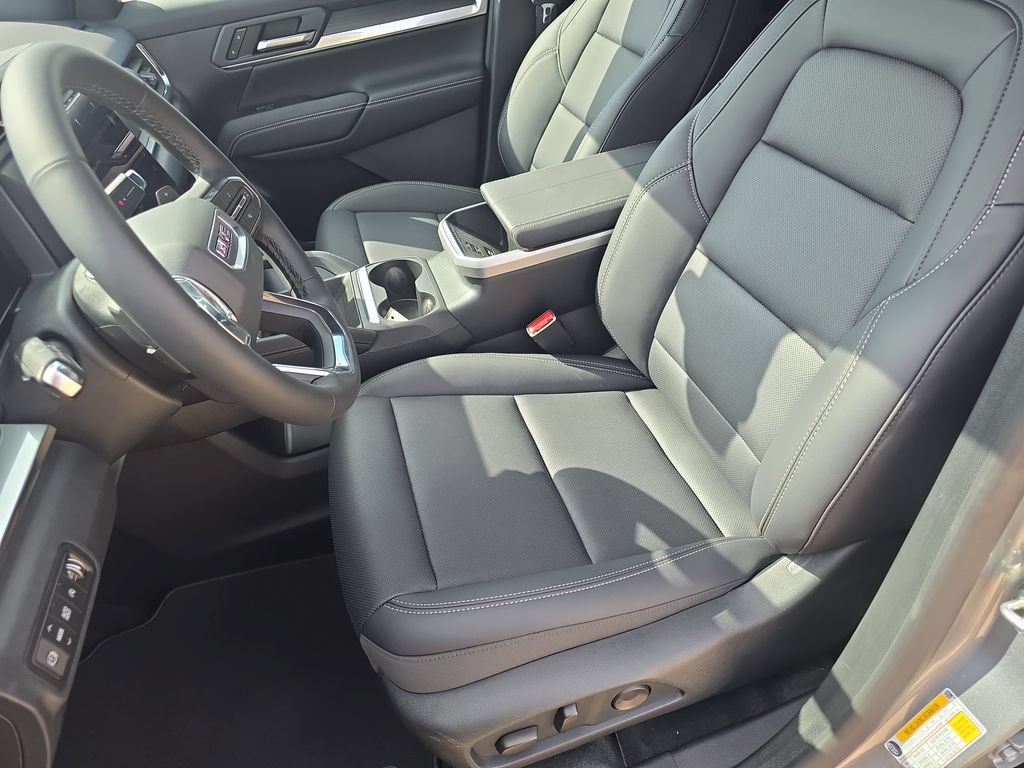 New 2027 GMC Terrain Elevation w/ Elevation Premium Package FWD image 15