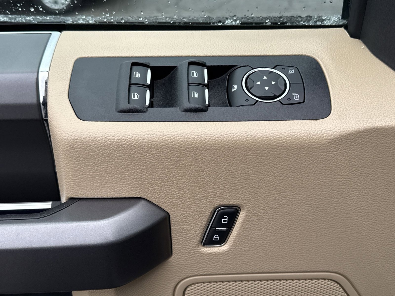 Used 2019 Ford F150 XLT w/ Equipment Group 302A Luxury image 15