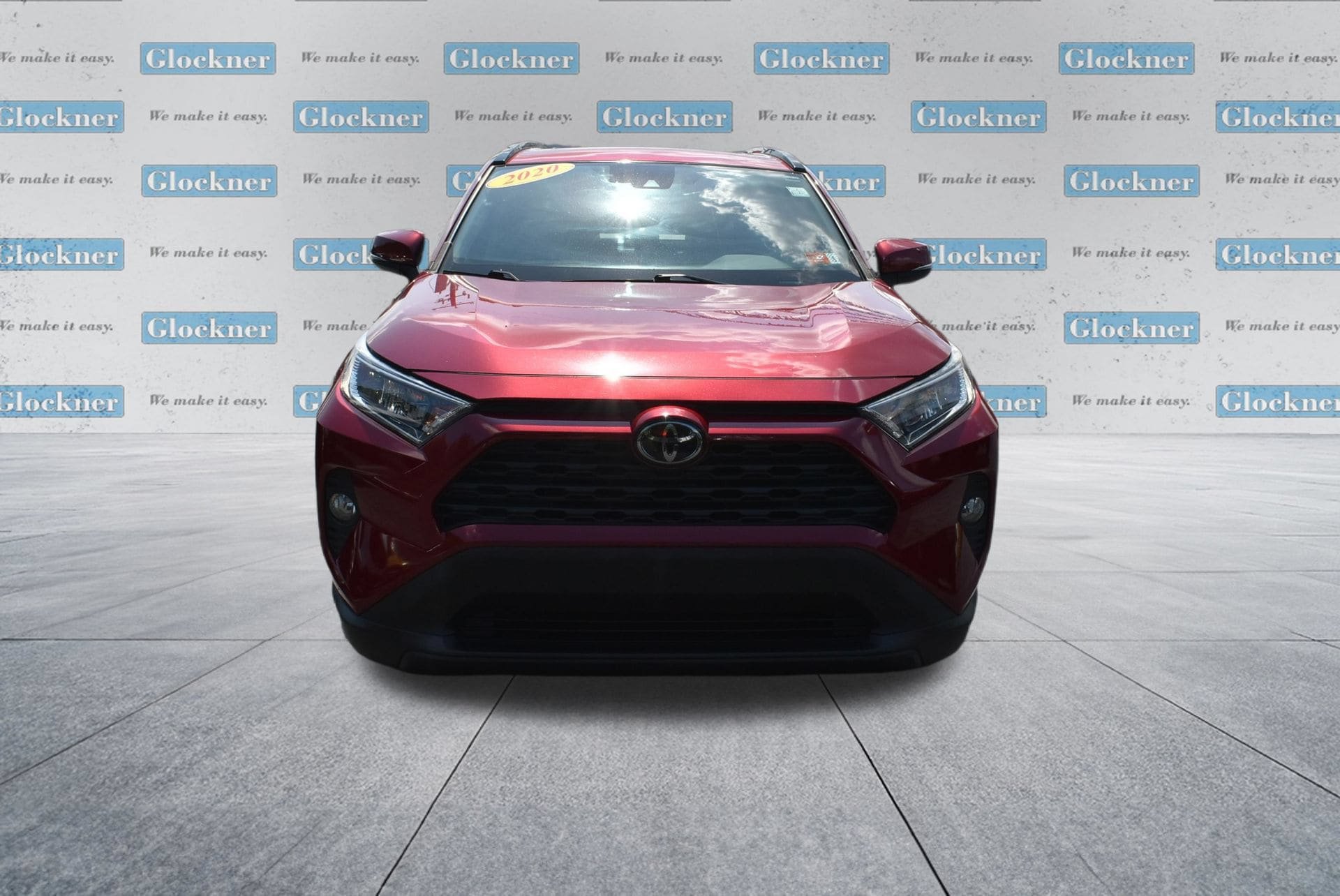 Used 2020 Toyota RAV4 XLE w/ Convenience Package AWD/4WD image 2