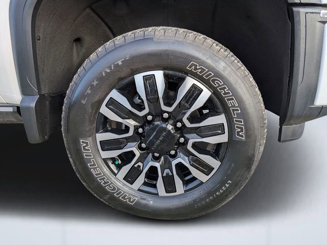Used 2024 GMC Sierra 3500 Denali Ultimate image 10