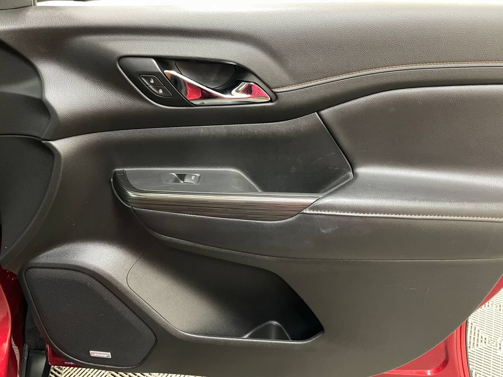 Certified 2019 GMC Acadia SLT AWD/4WD image 41