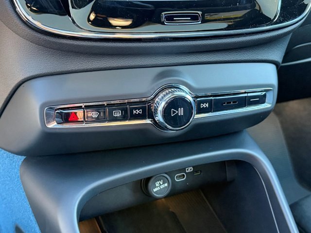 Certified 2023 Volvo C40 P8 Recharge Plus w/ Climate Package image 25