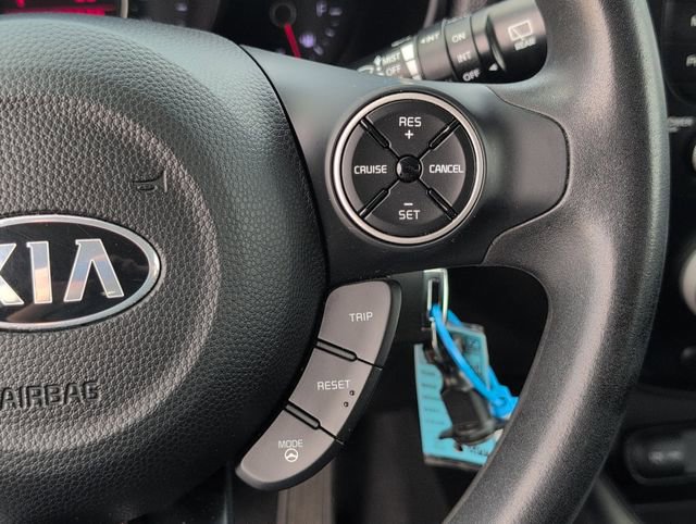 Used 2016 Kia Soul + FWD image 24
