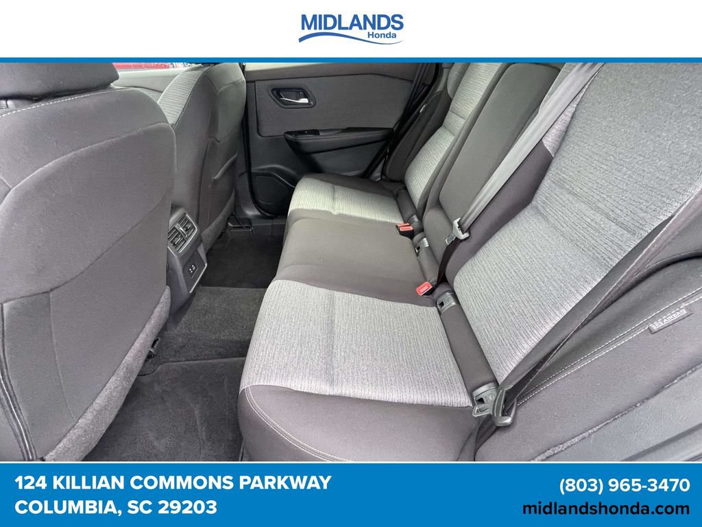 Used 2023 Nissan Rogue SV FWD image 10