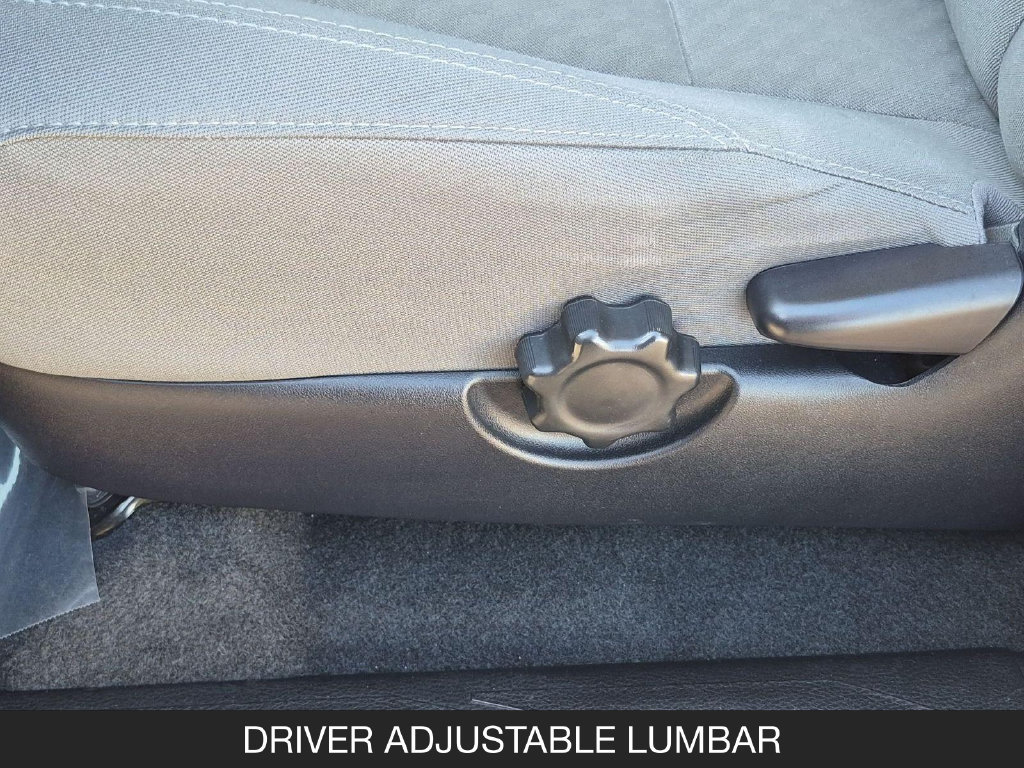 Used 2021 Toyota Tacoma SR5 RWD image 14