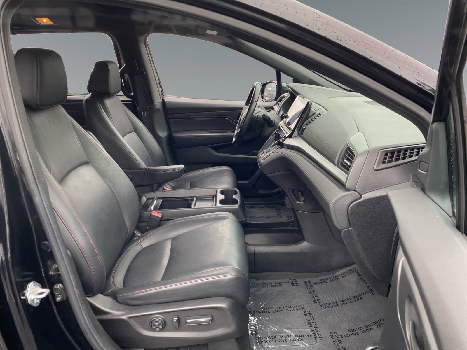 Used 2024 Honda Odyssey Sport image 15