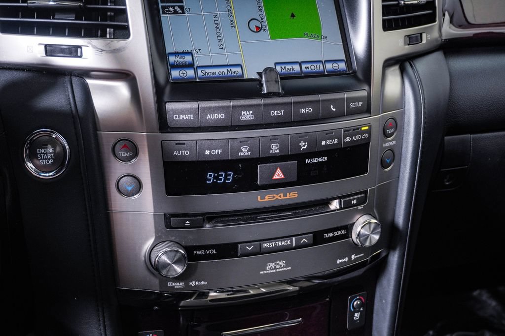 Used 2013 Lexus LX 570 4WD w/ Luxury Pkg image 27