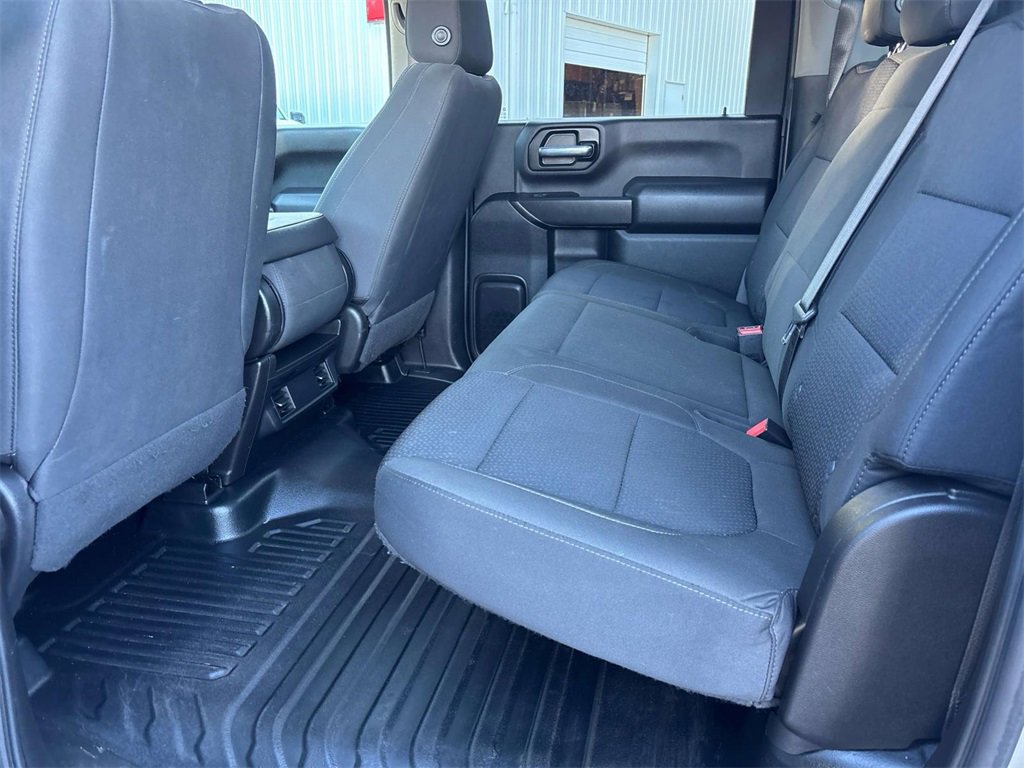 Used 2022 GMC Sierra 2500 Pro w/ Convenience Package image 10