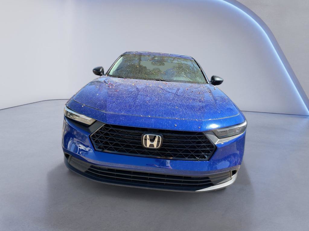 Used 2023 Honda Accord Sport image 2