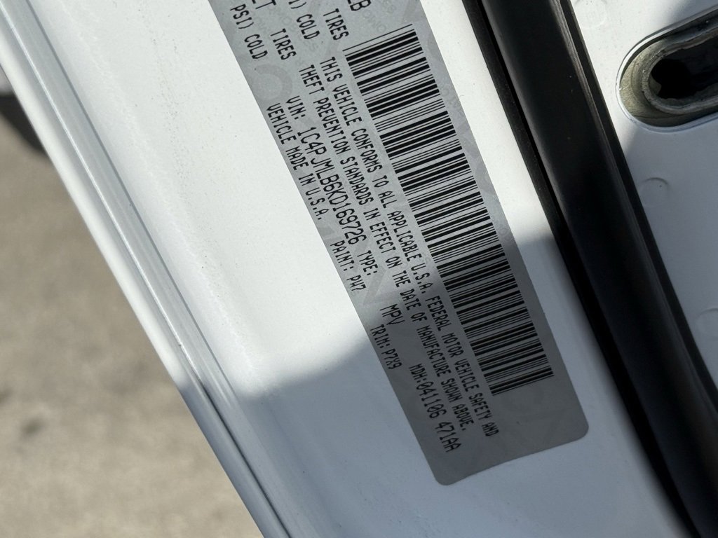 Used 2019 Jeep Cherokee Latitude Plus image 34