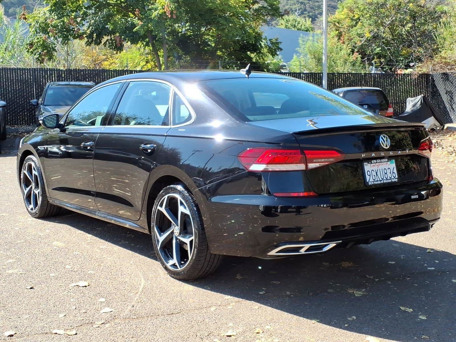 Used 2020 Volkswagen Passat 2.0T R-Line FWD image 7