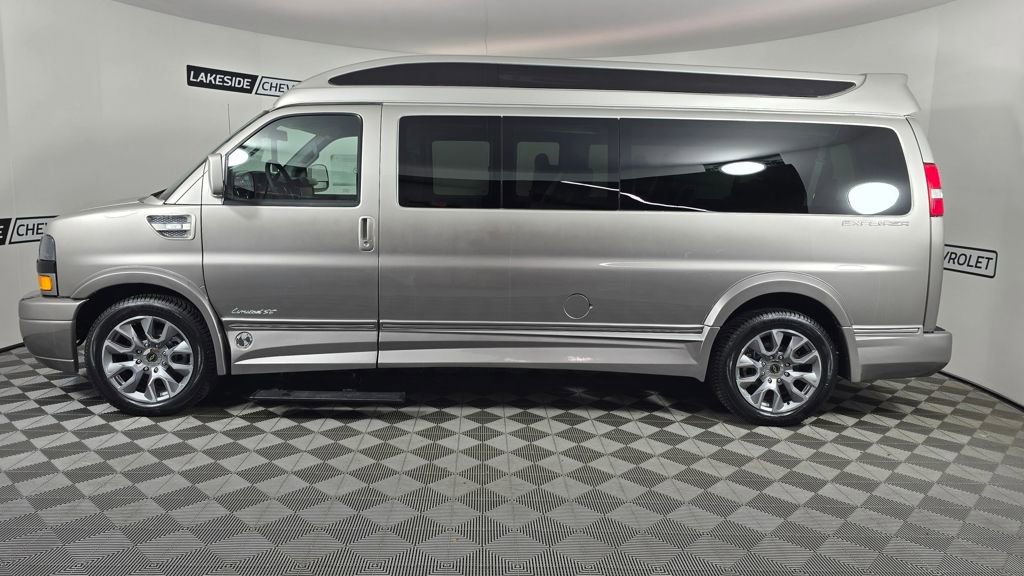 New 2026 Chevrolet Express 2500 Extended w/ Driver Convenience Package image 3