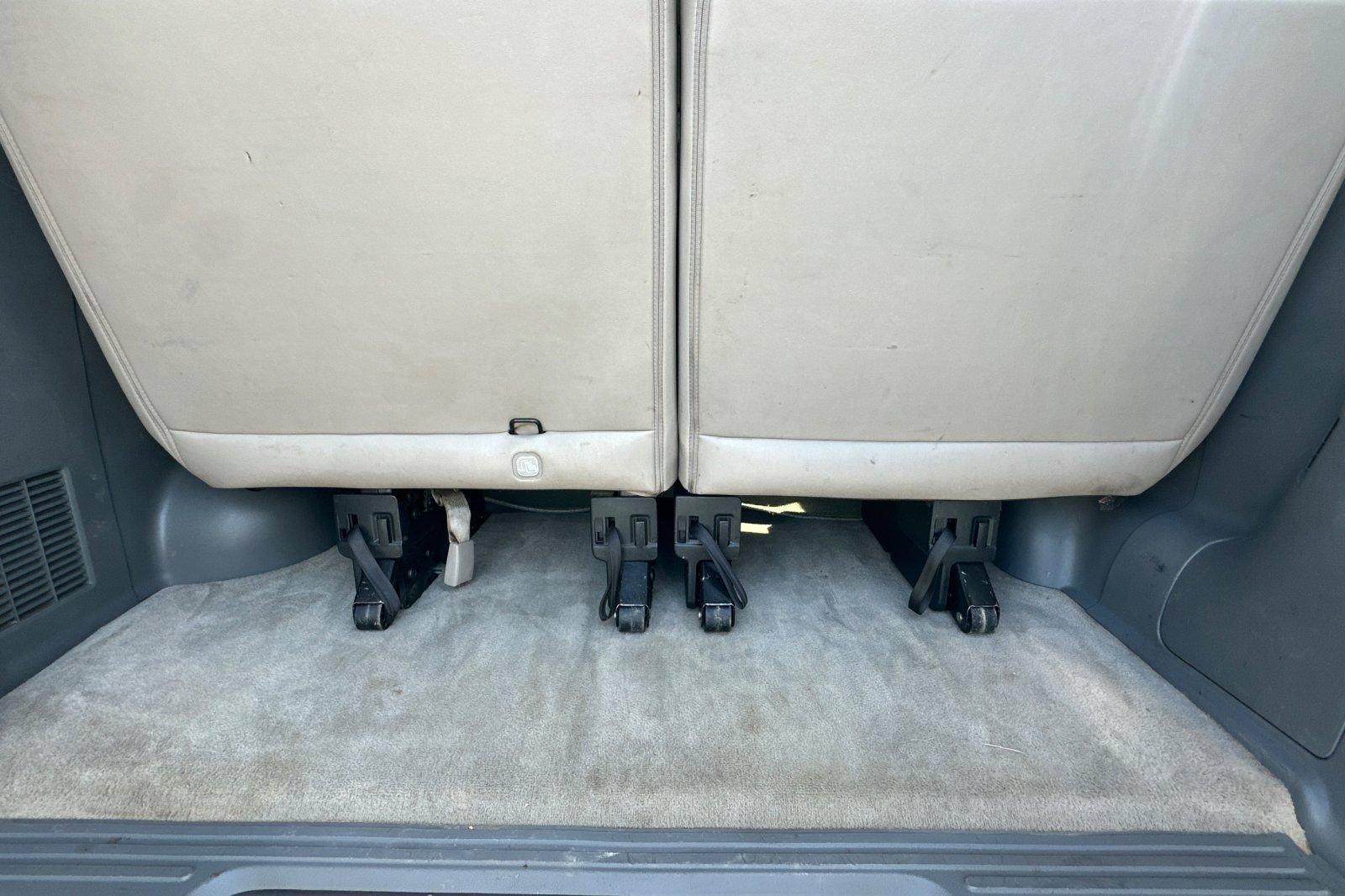 Used 2019 Nissan NV 3500 SL RWD image 16