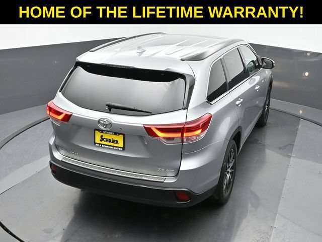 Used 2017 Toyota Highlander SE AWD/4WD image 49