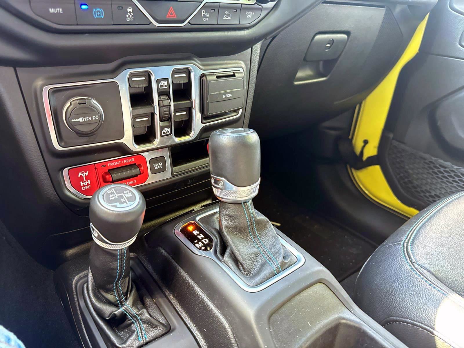 Used 2022 Jeep Wrangler Unlimited Rubicon 4xe w/ Safety Group image 21